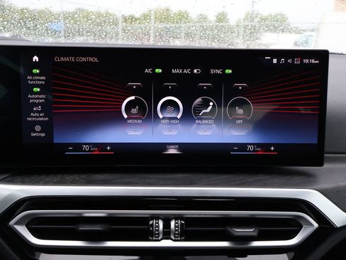 Used 2024 BMW 430i xDrive Coupe w/ Premium Package image 28