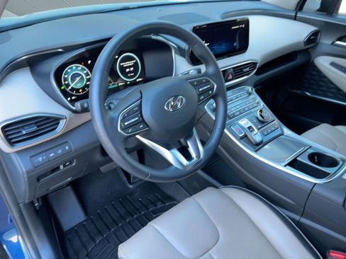 Used 2023 Hyundai Santa Fe Limited image 4
