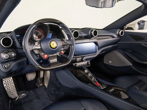 Certified 2020 Ferrari Portofino RWD image 20