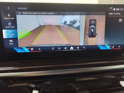 Used 2026 BMW X5 xDrive50e w/ Premium Package image 31