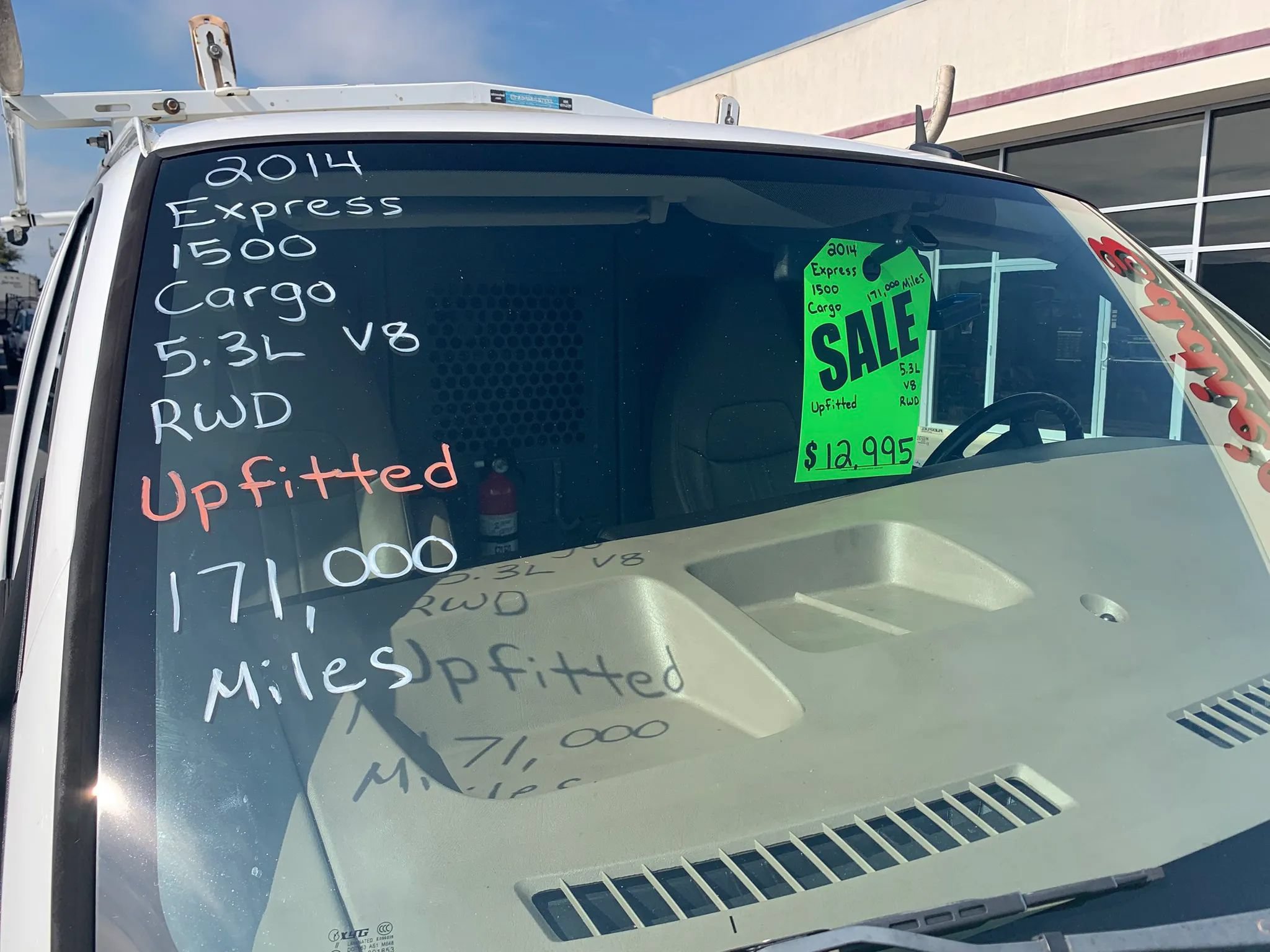 Used 2014 Chevrolet Express 1500 RWD image 3