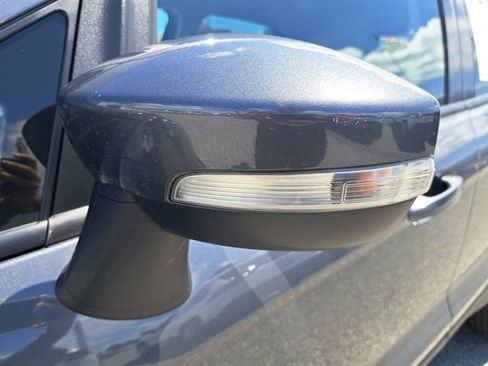 Used 2020 Ford EcoSport SE w/ SE Convenience Package image 12