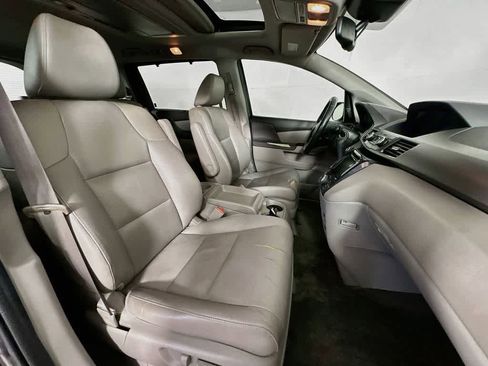 Used 2014 Honda Odyssey Touring Elite image 15