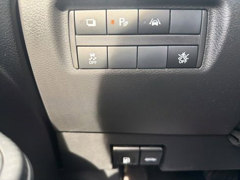 Certified 2025 Nissan Versa S w/ Trunk Package image 24