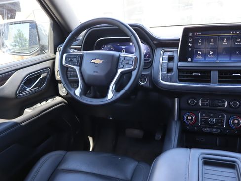 Used 2023 Chevrolet Tahoe LT w/ LT Signature Package image 14