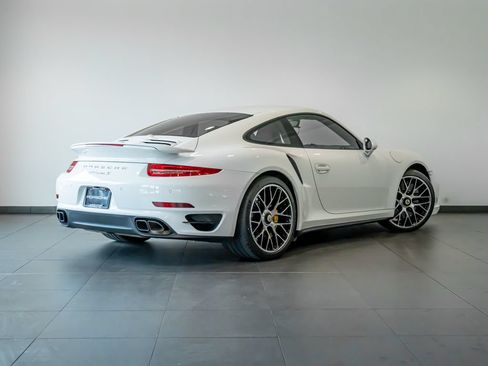 Used 2014 Porsche 911 Turbo S AWD/4WD image 7