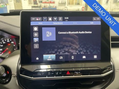 New 2026 Jeep Compass Limited AWD/4WD image 16