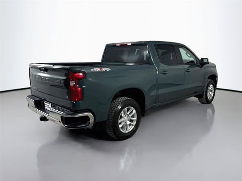 Used 2025 Chevrolet Silverado 1500 LT AWD/4WD image 9