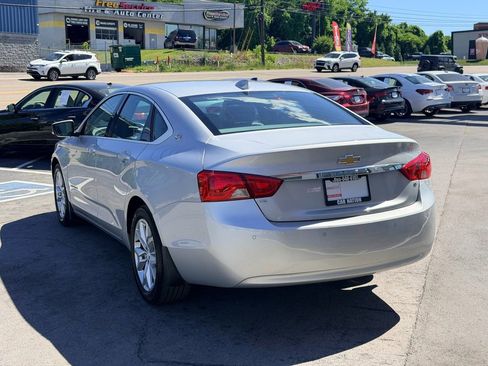 Used 2017 Chevrolet Impala LT w/ Leather Package FWD image 4