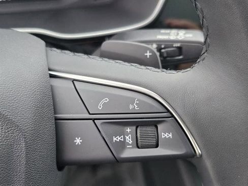 New 2025 Audi Q3 2.0T Premium image 25