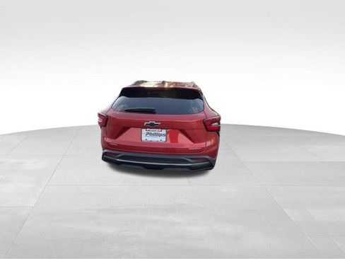 Certified 2024 Chevrolet Trax ACTIV w/ Driver Confidence Package image 9