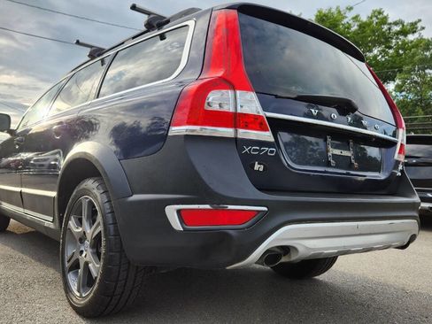 Used 2014 Volvo XC70 T6 image 12
