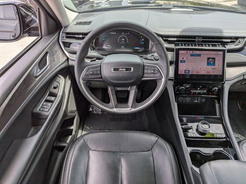 Used 2022 Jeep Grand Cherokee Limited 4xe AWD/4WD image 18
