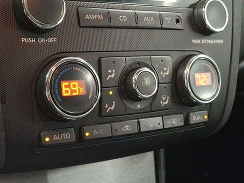 Used 2010 Nissan Altima 2.5 SL w/ SL Pkg image 16