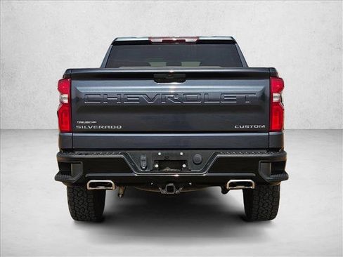 Used 2021 Chevrolet Silverado 1500 Custom Trail Boss AWD/4WD image 6