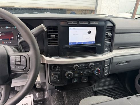 Used 2023 Ford F250 XLT w/ 360-Degree Camera Package image 17