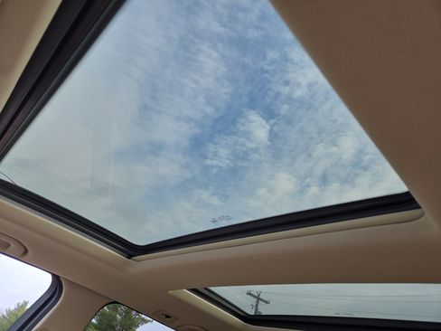 Used 2015 Mercedes-Benz GLK 350 4MATIC image 19