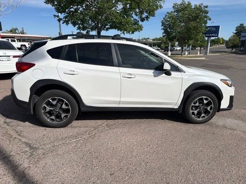 Used 2020 Subaru Crosstrek 2.0i Premium w/ Moonroof Package 2 AWD/4WD image 6