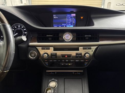 Used 2014 Lexus ES 350 image 15