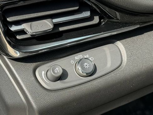 New 2026 Buick Envista Sport Touring w/ Convenience I Package FWD image 14