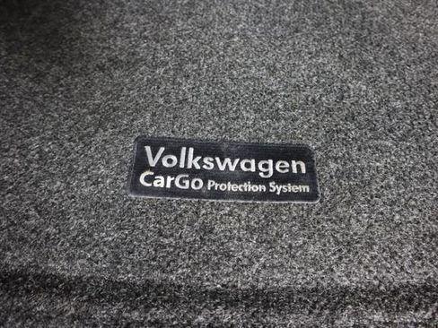 Used 2020 Volkswagen Tiguan SE w/ Panoramic Sunroof Package image 55