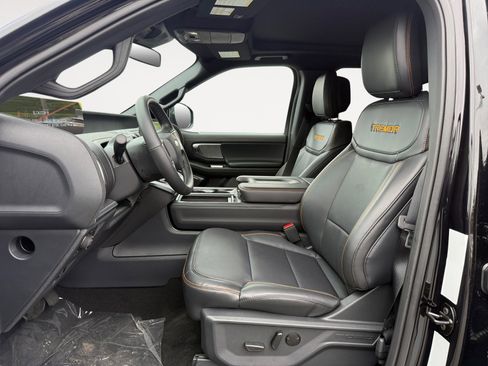 New 2026 Ford Expedition Tremor image 10