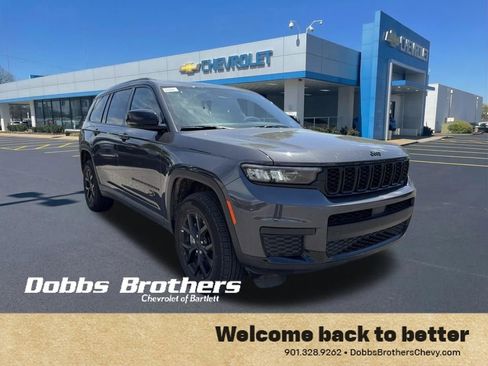 Used 2025 Jeep Grand Cherokee L Altitude RWD image 1
