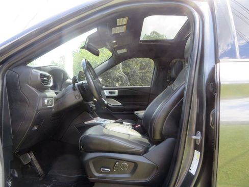 Used 2020 Ford Explorer ST w/ Premium Technology Package AWD/4WD image 10