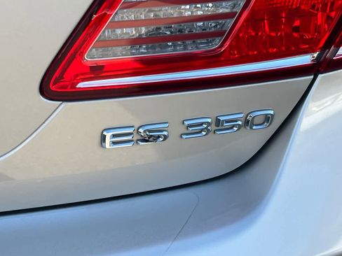 Used 2010 Lexus ES 350 FWD image 21