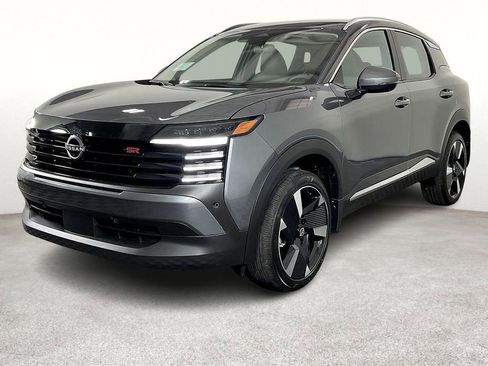 New 2025 Nissan Kicks SR image 5