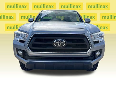 Used 2020 Toyota Tacoma SR5 image 10