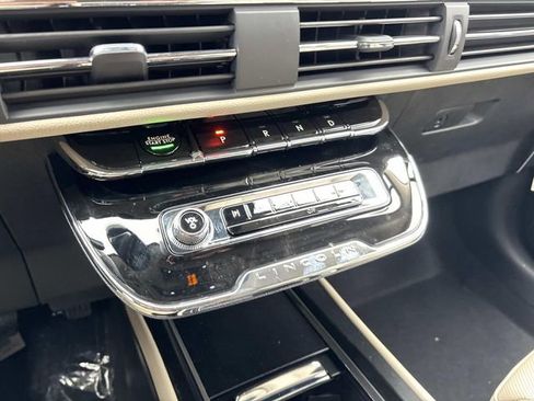 New 2026 Lincoln Corsair Reserve image 29