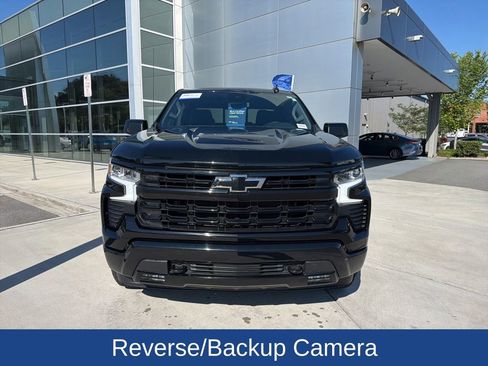 Used 2024 Chevrolet Silverado 1500 RST w/ Convenience Package II AWD/4WD image 2