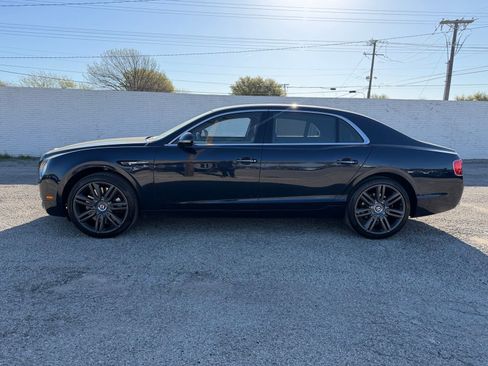 Used 2016 Bentley Flying Spur V8 image 24