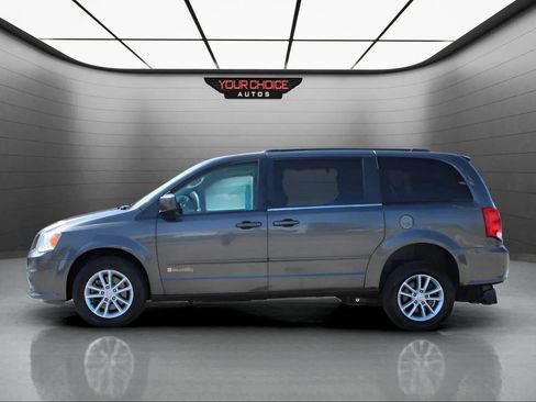 Used 2015 Dodge Grand Caravan SXT w/ Rear Park Assist Package image 3