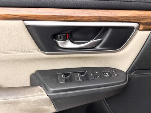 Used 2018 Honda CR-V EX image 18
