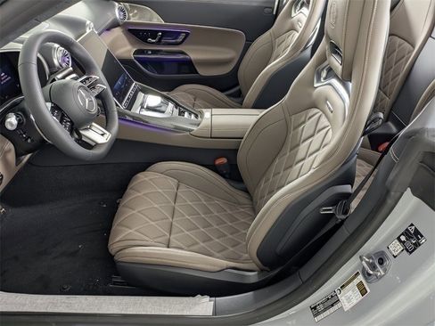 New 2026 Mercedes-Benz SL 63 AMG 4MATIC image 7