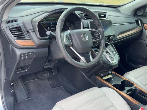 Used 2022 Honda CR-V Touring image 12