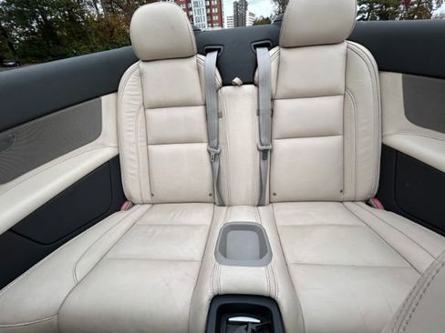 Used 2012 Volvo C70 T5 image 26