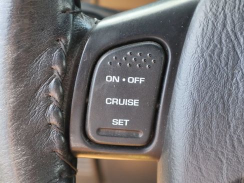 Used 2006 Jeep Wrangler Unlimited Rubicon AWD/4WD image 8