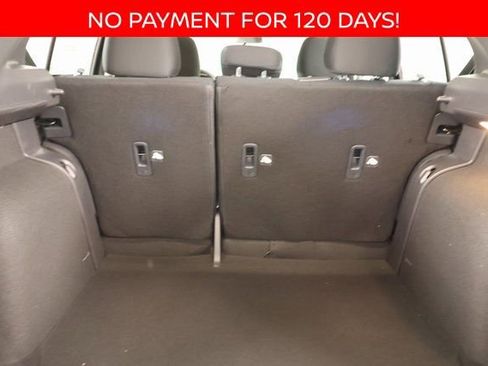 New 2025 Nissan Kicks Play S image 22