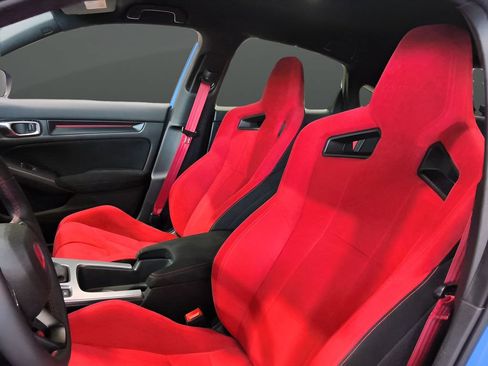Used 2025 Honda Civic Type R image 11