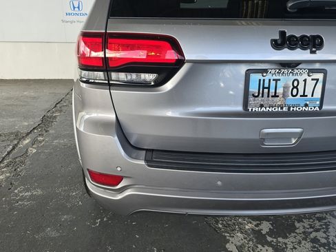 Used 2019 Jeep Grand Cherokee Altitude image 38