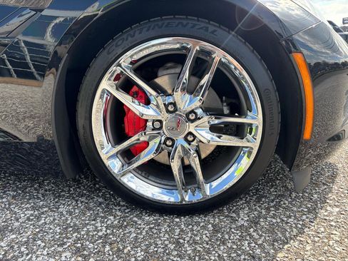 Used 2019 Chevrolet Corvette Stingray Coupe w/ Battery Protection Package image 30