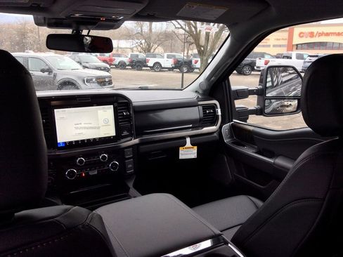 New 2026 Ford F350 Lariat image 31