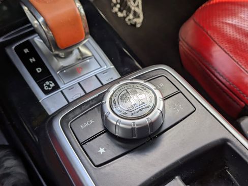 Used 2014 Mercedes-Benz G 63 AMG 4MATIC image 21