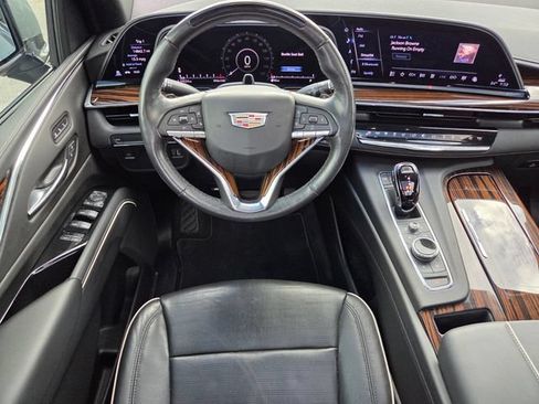 Used 2023 Cadillac Escalade ESV Premium Luxury RWD image 13