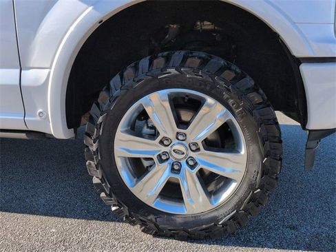 Used 2019 Ford F150 Platinum w/ Equipment Group 701A Luxury image 10