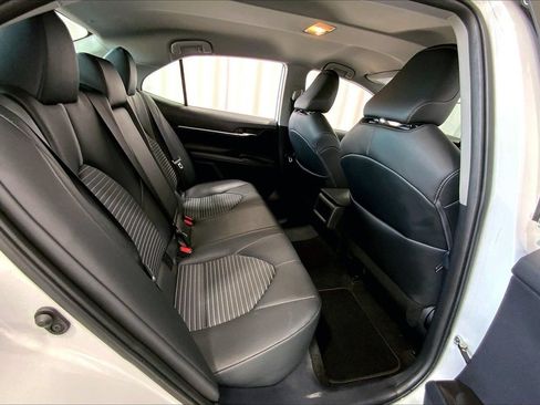 Used 2024 Toyota Camry SE FWD image 25