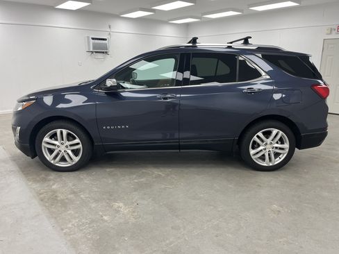 Used 2019 Chevrolet Equinox Premier AWD/4WD image 2